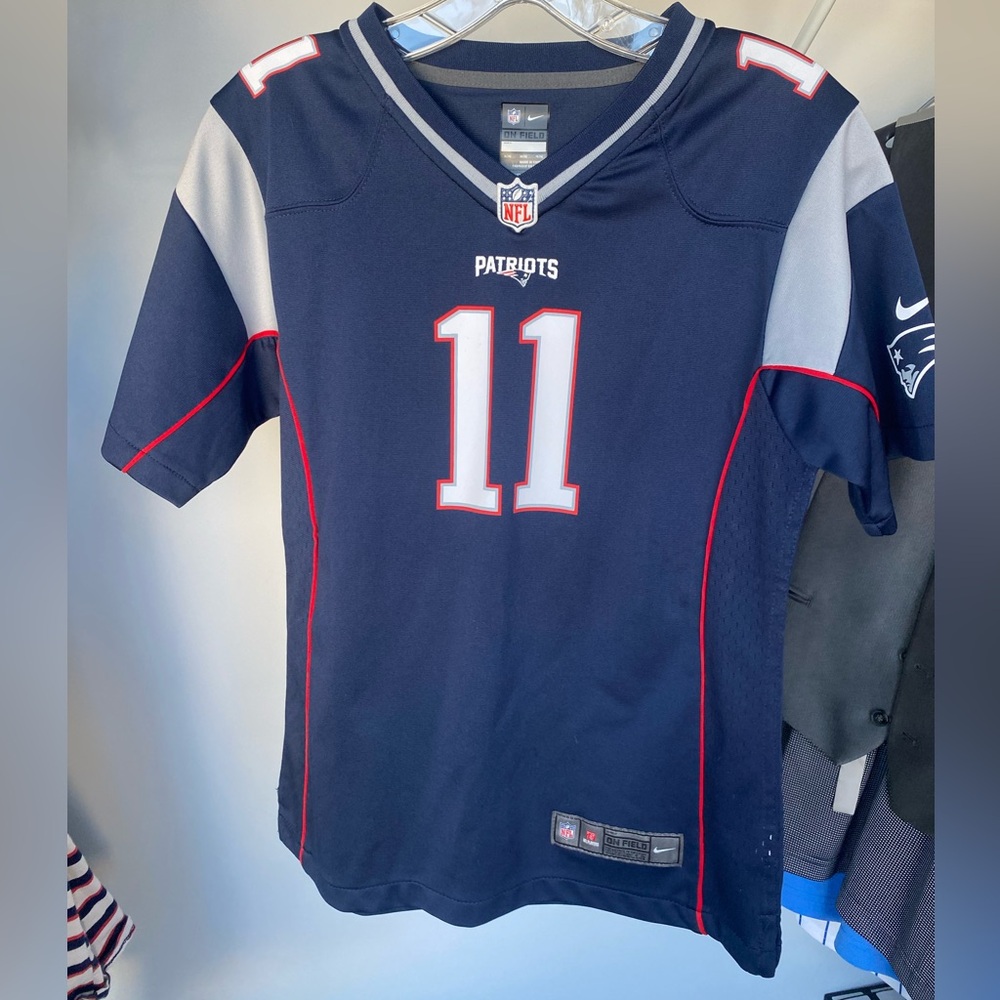 Patriots Edelman Jersey (Women’s XS)